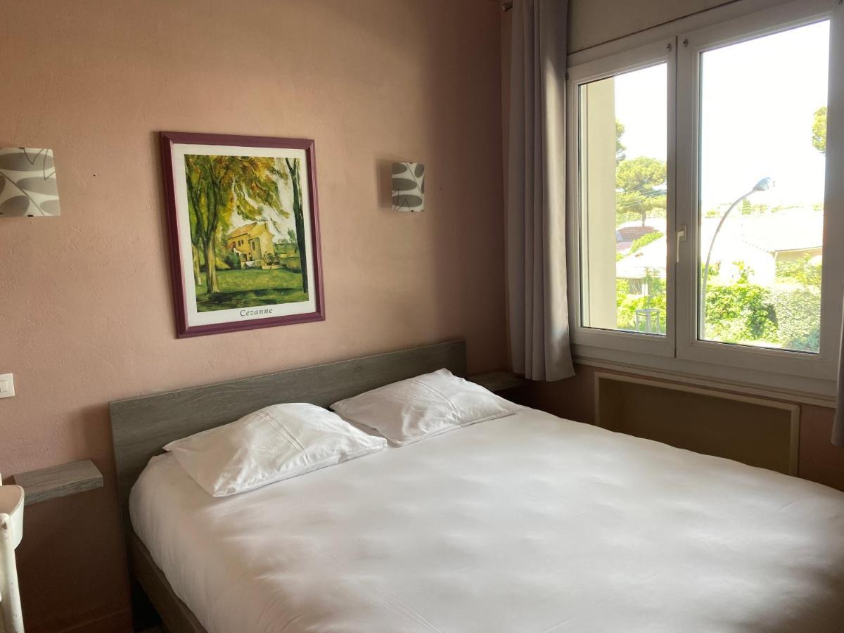 Logis Hotel Restaurant Le Kalliste 히에레 외부 사진