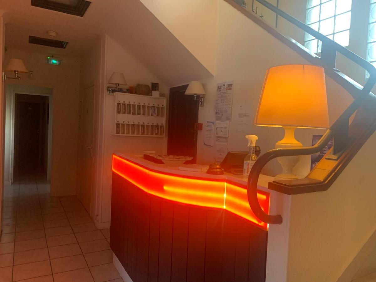 Logis Hotel Restaurant Le Kalliste 히에레 외부 사진